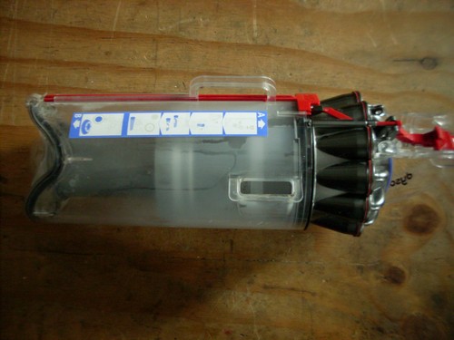 Dyson cylinder assembly with