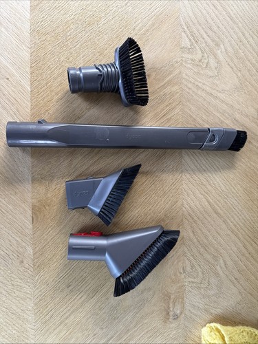 Selection dyson - selection,